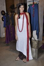 Anushka Manchanda at Payal Khandwala_s collection launch in Good Earth on 8th Sept 2012 (84).JPG