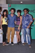 Ranbir Kapoor, Priyanka Chopra, Ileana D_Cruz, Anurag BAsu at Barfi promotions in R City Mall, Kurla on 8th Sept 2012 (73).JPG