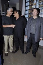 Randhir Kapoor at Farook Khambatta_s new restaurant Umame in Eros on 8th Sept 2012 (100).JPG