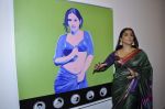 Vidya Balan at Viveek Sharma exhibition in Colaba on 8th Sept 2012 (42).JPG