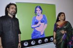 Vidya Balan at Viveek Sharma exhibition in Colaba on 8th Sept 2012 (44).JPG