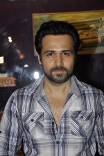 Emraan Hashmi checks audience response at Gaity on 9th Sept 2012 (29).jpg