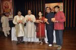 Anup Jalota, Nihaarika Sinha at the music album launch of Nihaarika Sinha_s new devotional album on 11th Sept 2012 (12).JPG