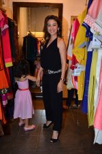 Perizaad Zorabian at Nee & Oink launch their festive kidswear collection at the Autumn Tea Party at Chamomile in Palladium, Mumbai ON 11th Sept 2012 (92).JPG