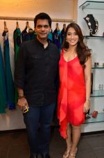 Rashmi Nigam at Nee & Oink launch their festive kidswear collection at the Autumn Tea Party at Chamomile in Palladium, Mumbai ON 11th Sept 2012 (41).JPG