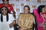 Anup Jalota, Poonam Dhillon, Ravindra Jain at Kripa Karo Bhagwan album launch in sa re gama office on 12th Sept 2012 (72).JPG