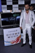 Saif Ali Khan on Day 2 of Aamby Valley India Bridal Fashion Week 2012 in Mumbai on 13th Sept 2012 (82).JPG