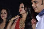 Sonakshi Sinha on Day 2 of Aamby Valley India Bridal Fashion Week 2012 in Mumbai on 13th Sept 2012 (77).JPG