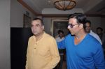 Akshay Kumar and Paresh Rawal snapped in J W Marriott, Mumbai on 14th Sept 2012 (15).JPG