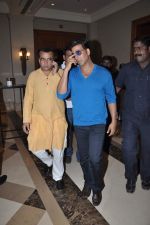 Akshay Kumar and Paresh Rawal snapped in J W Marriott, Mumbai on 14th Sept 2012 (22).JPG