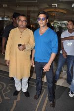 Akshay Kumar and Paresh Rawal snapped in J W Marriott, Mumbai on 14th Sept 2012 (31).JPG