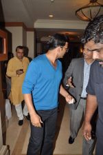 Akshay Kumar and Paresh Rawal snapped in J W Marriott, Mumbai on 14th Sept 2012 (7).JPG