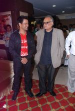 at Bhojpuir film Ek Duje Ke Liye music launch in Tulip Star, Mumbai on 15th Sept 2012 (15).JPG
