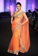 Model walk the ramp for Pallavi Jaikishan show at Aamby Valley India Bridal Fashion Week 2012 Day 5 in Mumbai on 16th Sept 2012 (105).JPG