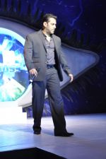 Salman Khan at the Launch of Bigg Boss 6 in Mumbai on 16th Sept 2012 (14).JPG