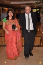 Raell Padamsee at Priyadarshni Awards in Trident, Mumbai on 18th Sept 2012 (21).JPG