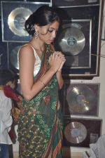 at Ganpati celebrations in Mumbai on 19th Sept 2012 (16).JPG