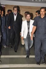 Amitabh Bachchan, Rajpal Yadav at the music launch of Ata Pata Laapata in Rangsharda on 22nd Sept 2012 (117).JPG