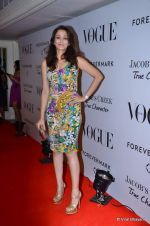 Gayatri Joshi at Vogue_s 5th Anniversary bash in Trident, Mumbai on 22nd Sept 2012 (154).JPG