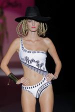 Model at Mercedes-Benz Madrid Fashion Week plus backstage Pictures (30).jpg
