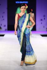 Model walk the ramp for Designer Nida Mahmood at Blenders Pride Fashion Tour Kolkata Day 1 on 22nd Sept 2012 (11).JPG