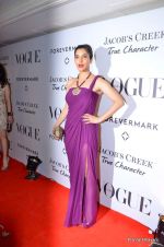 Sophie Chaudhary at Vogue_s 5th Anniversary bash in Trident, Mumbai on 22nd Sept 2012 (134).JPG