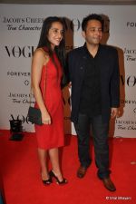 Tara Sharma at Vogue_s 5th Anniversary bash in Trident, Mumbai on 22nd Sept 2012 (92).JPG