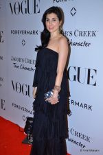 at Vogue_s 5th Anniversary bash in Trident, Mumbai on 22nd Sept 2012 (63).JPG