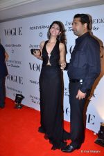 at Vogue_s 5th Anniversary bash in Trident, Mumbai on 22nd Sept 2012 (78).JPG