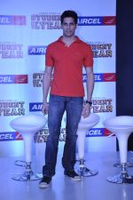 Siddharth Malhotra at Student of the year tie up with Aircel in Taj Hotel, Mumbai on 26th Sept 2012 (66).JPG
