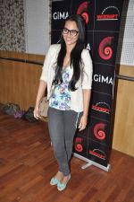 Sonakshi Sinha rehearses for GIMA awards in Andheri, Mumbai on 26th Sept 2012 (19).JPG