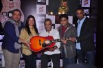 Sunidhi Chauhan, Lucky Ali, A R Rahman  at MTV Unplugged Season 2 launch in J W Marriott on 27th Sept 2012 (8).JPG