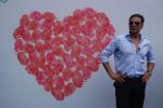 Akshay Kumar celebrates World Heart Day in Mahim on 28th Sept 2012 (15).JPG