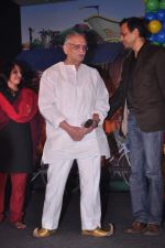 Gulzar at Motu patlu animation launch in Taj Land_s End on 4th Oct 2012 (9).JPG