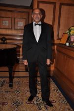 at Shobha De_s felicitation by Veuve Clicquot on 5th Oct 2012 (80).JPG