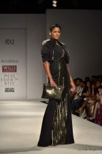 Model walk the ramp for Anaikka Show at Wills Lifestyle India Fashion Week 2012 day 2 on 7th Oct 2012 (123).JPG