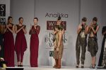 Model walk the ramp for Anaikka Show at Wills Lifestyle India Fashion Week 2012 day 2 on 7th Oct 2012 (145).JPG