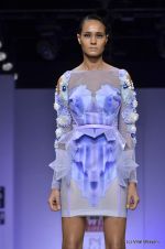 Model walk the ramp for Alpana and Neeraj Show at Wills Lifestyle India Fashion Week 2012 day 3 on 8th Oct 2012 (56).JPG
