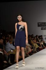 Model walk the ramp for Gaurav & Ritika Show at Wills Lifestyle India Fashion Week 2012 day 3 on 8th Oct 2012 (36).JPG