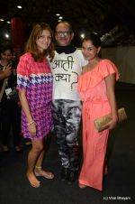 Nandita Mahtani at Wills Lifestyle India Fashion Week 2012 day 3 on 8th Oct 2012,1 (124).JPG