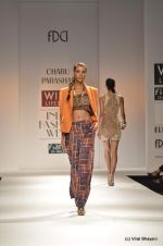 Model walk the ramp for Charu Parashar Show at Wills Lifestyle India Fashion Week 2012 day 5 on 10th Oct 2012 (51).JPG