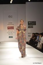Model walk the ramp for Charu Parashar Show at Wills Lifestyle India Fashion Week 2012 day 5 on 10th Oct 2012 (75).JPG