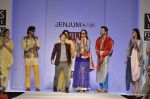 Model walk the ramp for Jenjum Gadi Show at Wills Lifestyle India Fashion Week 2012 day 5 on 10th Oct 2012 (94).JPG