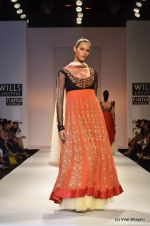 Model walk the ramp for Joymitra Show at Wills Lifestyle India Fashion Week 2012 day 5 on 10th Oct 2012 (124).JPG
