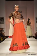 Model walk the ramp for Joymitra Show at Wills Lifestyle India Fashion Week 2012 day 5 on 10th Oct 2012 (132).JPG