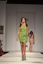 Model walk the ramp for Pia Pauro Show at Wills Lifestyle India Fashion Week 2012 day 5 on 10th Oct 2012 (55).JPG