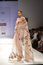 Model walk the ramp for Rajdeep Ranawat Show at Wills Lifestyle India Fashion Week 2012 day 5 on 10th Oct 2012 (104).JPG
