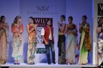 Model walk the ramp for Rajdeep Ranawat Show at Wills Lifestyle India Fashion Week 2012 day 5 on 10th Oct 2012 (118).JPG