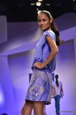 Model walk the ramp for Ranna Gill Show at Wills Lifestyle India Fashion Week 2012 day 4 on 9th Oct 2012 (302).JPG
