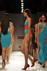 Model walk the ramp for Shivan and Narresh Show at Wills Lifestyle India Fashion Week 2012 day 5 on 10th Oct 2012 (131).JPG